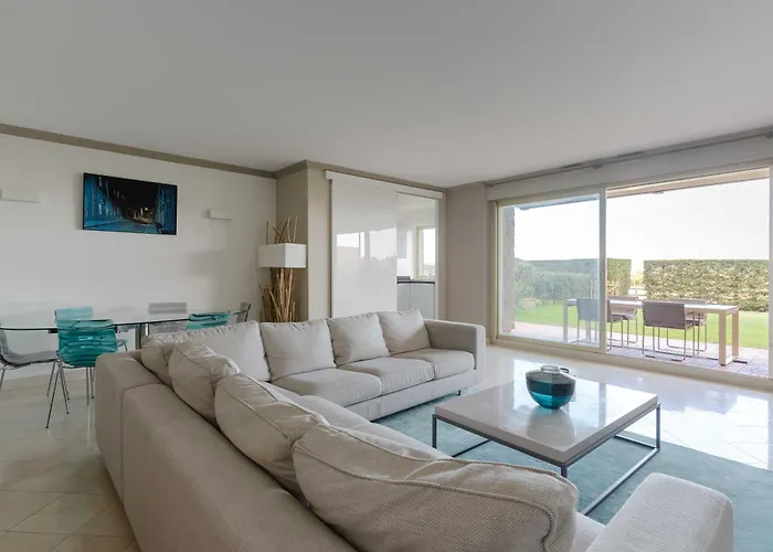 Luxurious 4 People - Casino Barriere דירה דוביל